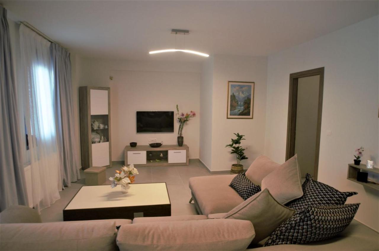 Poly'S Home 2 Giannina Esterno foto